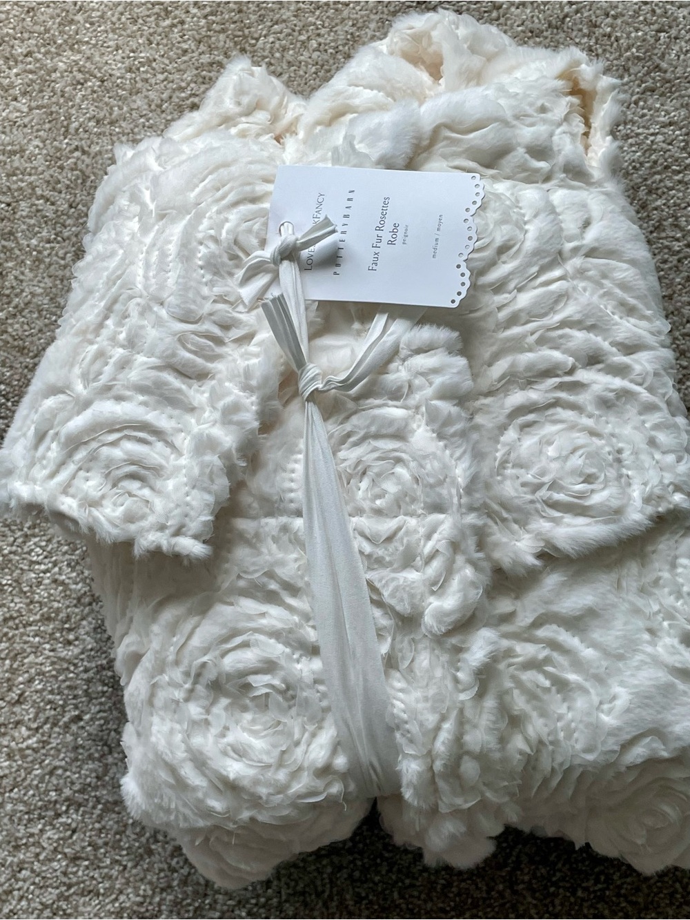 Pottery Barn Cream Plush Swirl-Textured Shawl Collar Robe - Picture 3 of 4